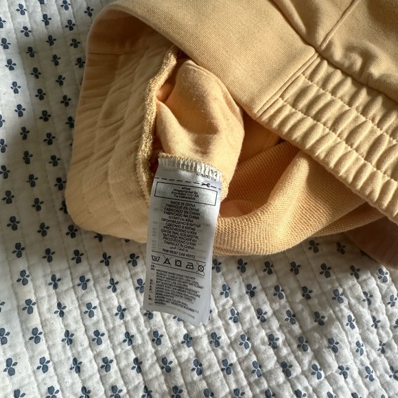 Adidas shorts - Picture 4 of 7